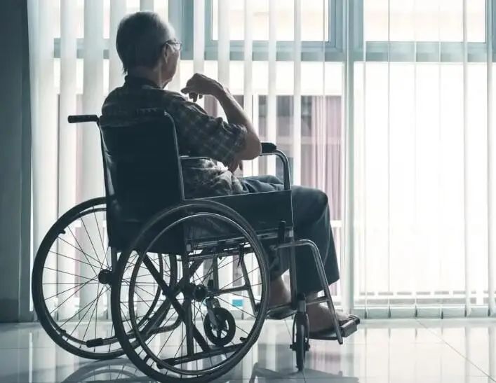 脊髓损伤危害大？有4个信号会提醒你，莫错过康复最佳时期