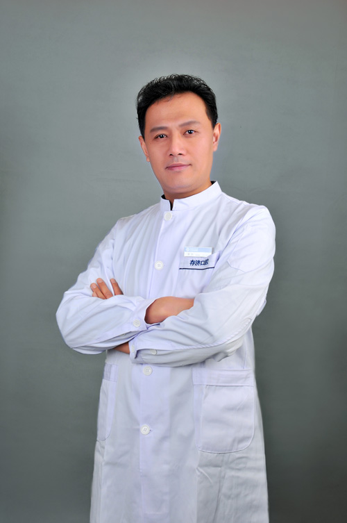 黄杰