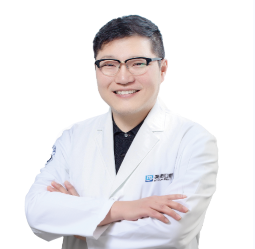 郑台镛