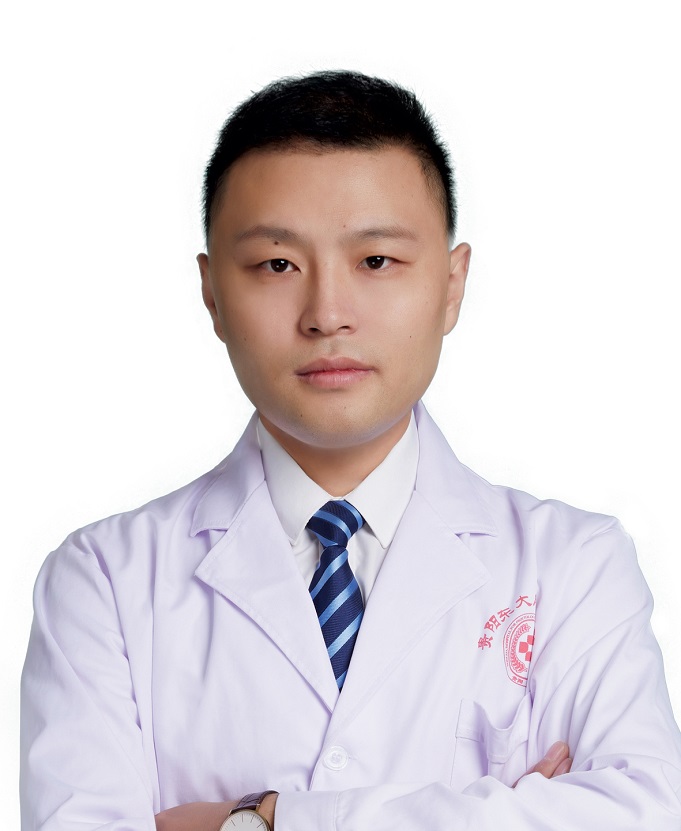 靳洪华
