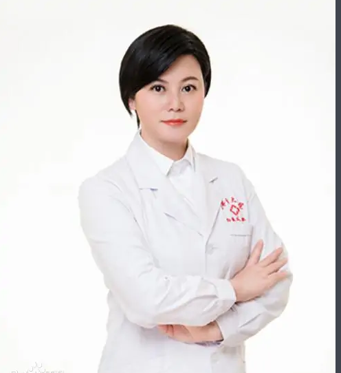 陈莉