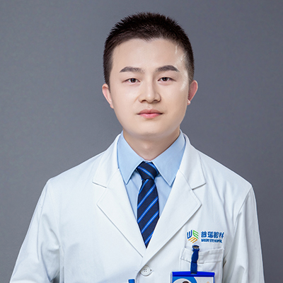 李强