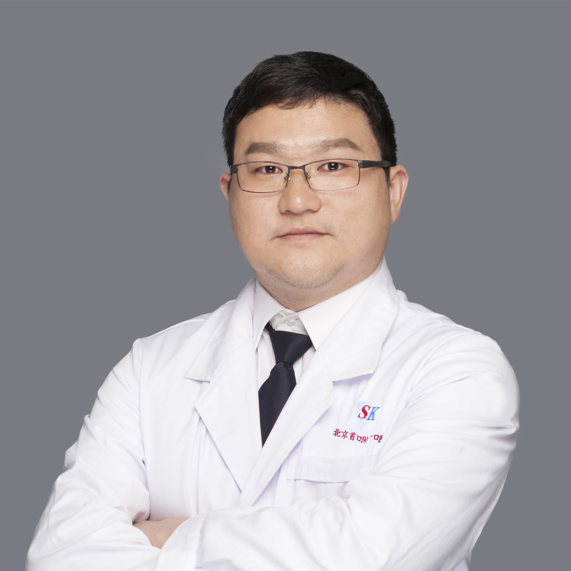 李华磊