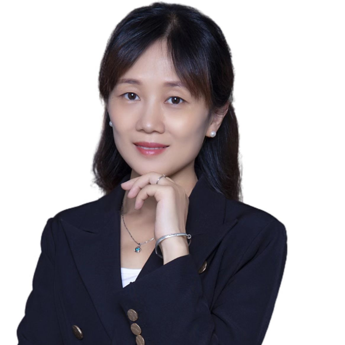 田术英
