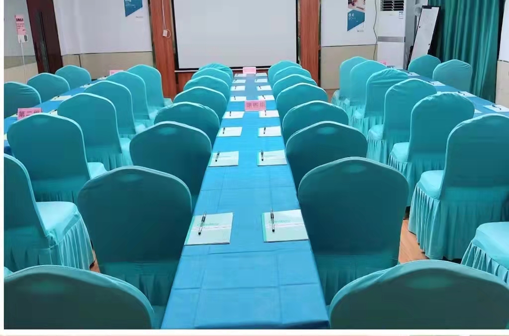 五楼会议室