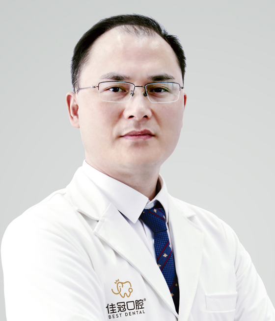 何初华