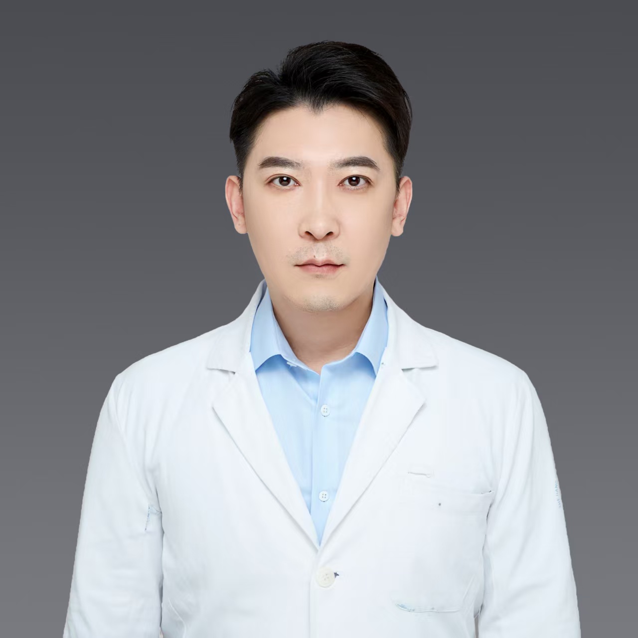 于泳