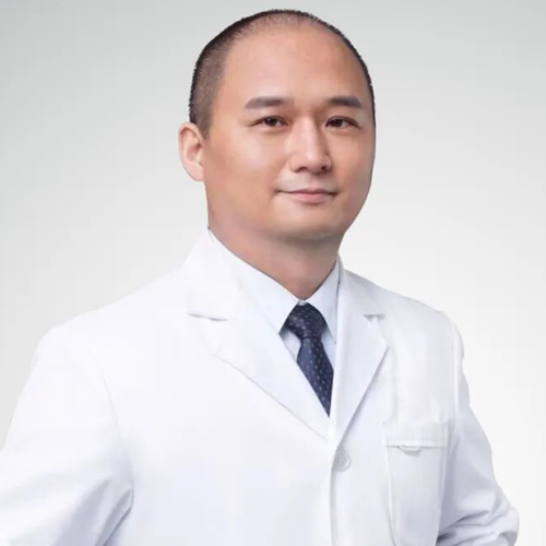 王炜